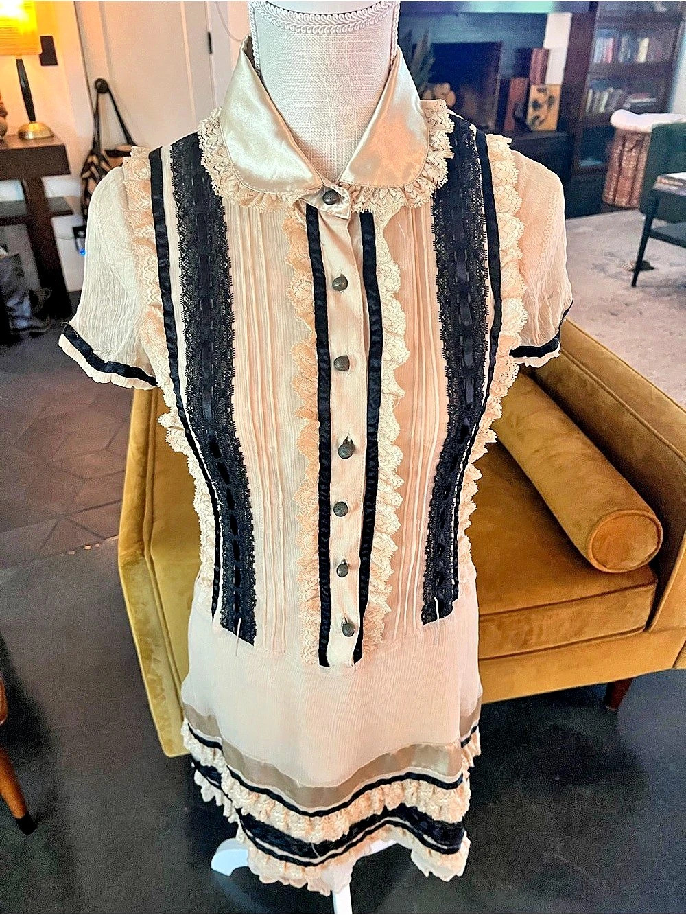 dance in paris Silk Ruffle Blouse in cream

& Black Like New